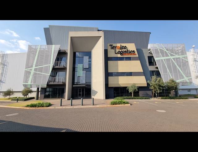 22,095M² WAREHOUSE TO LET IN GLEN MARAIS
